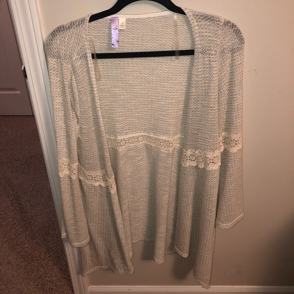 Light Cardigan